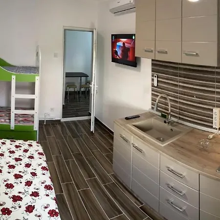 Garsoniera La Malul Marii Apartment Mangalia